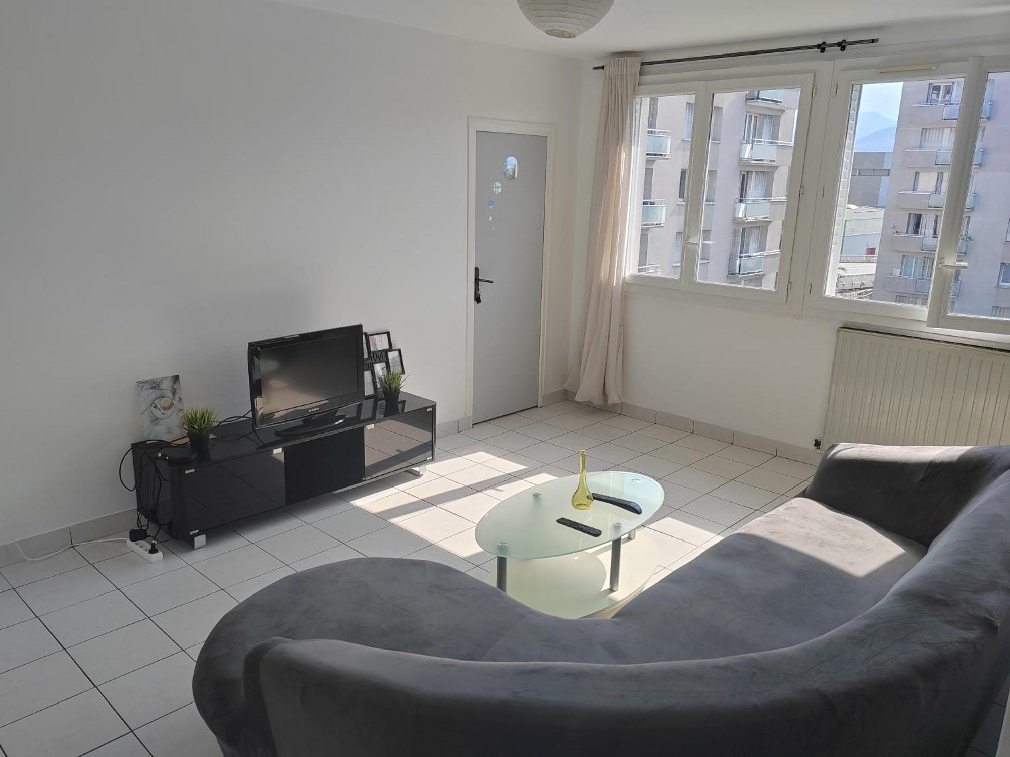 Une Chambre Dans Appartement Partage, Grenoble A 8 Min Du Centre-Ville Kültér fotó