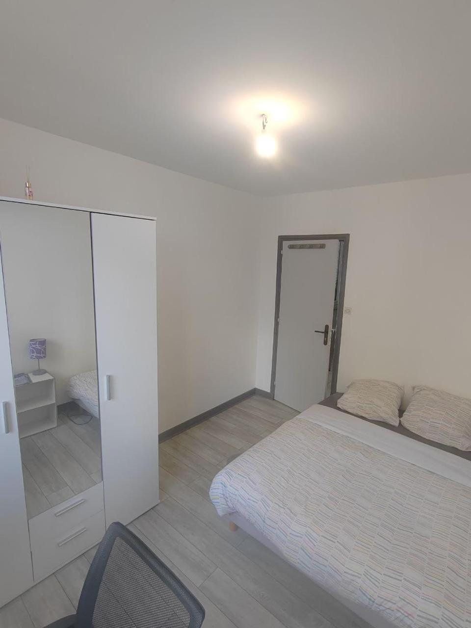 Une Chambre Dans Appartement Partage, Grenoble A 8 Min Du Centre-Ville Kültér fotó